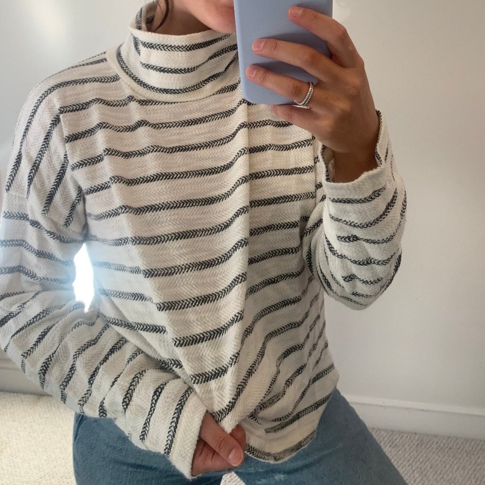 J crew lightweight sweater